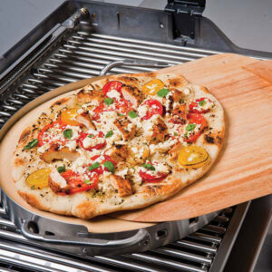 Technique Pizza on the Grill Broil King