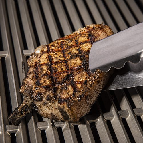 Broil King Porcelain-Enameled Cast-Iron Roaster/Rib Rack in the Grill  Cookware department at